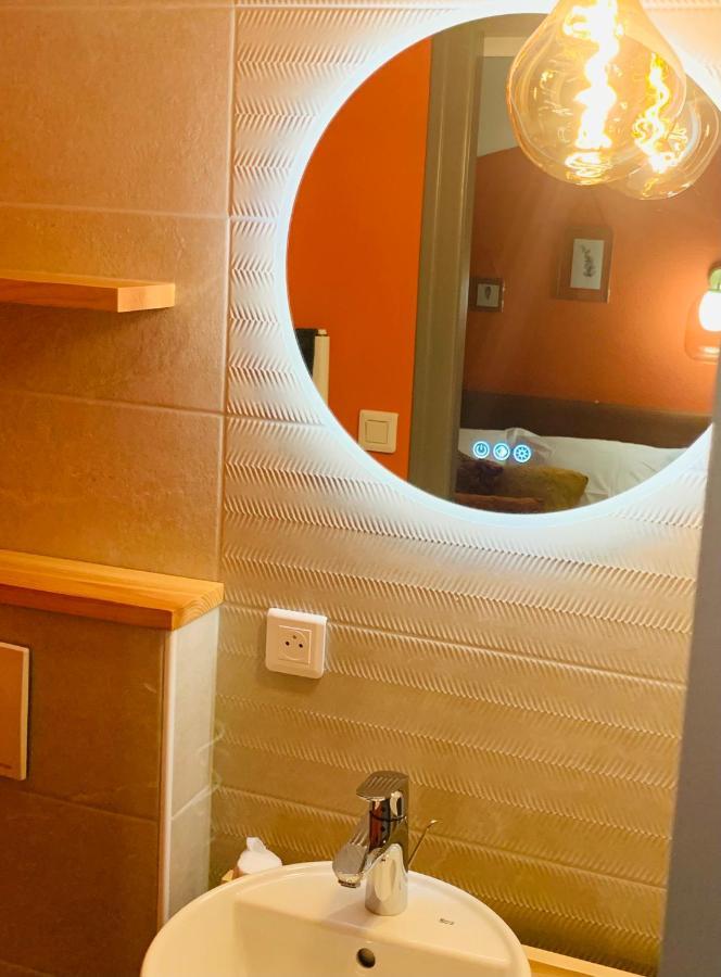 L'Escoundillou Hotel Saint-Jacques-des-Blats Ngoại thất bức ảnh