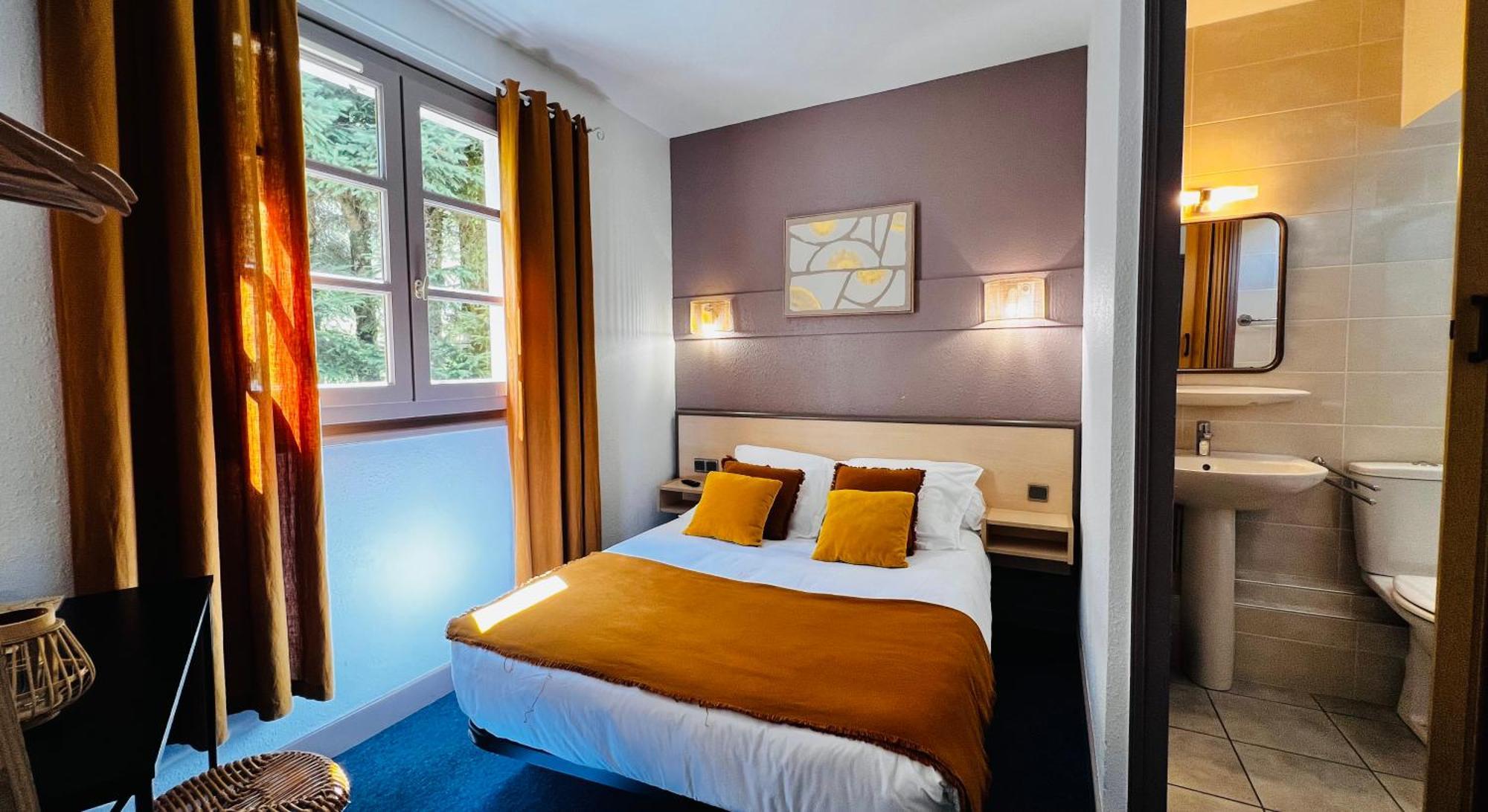 L'Escoundillou Hotel Saint-Jacques-des-Blats Ngoại thất bức ảnh